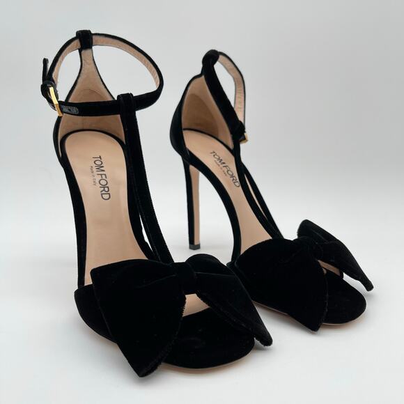 TOM FORD | Velvet Brigitte Sandal in Black T-Strap Open Toe Bow Heels 40 / 8.5 - Picture 15 of 16